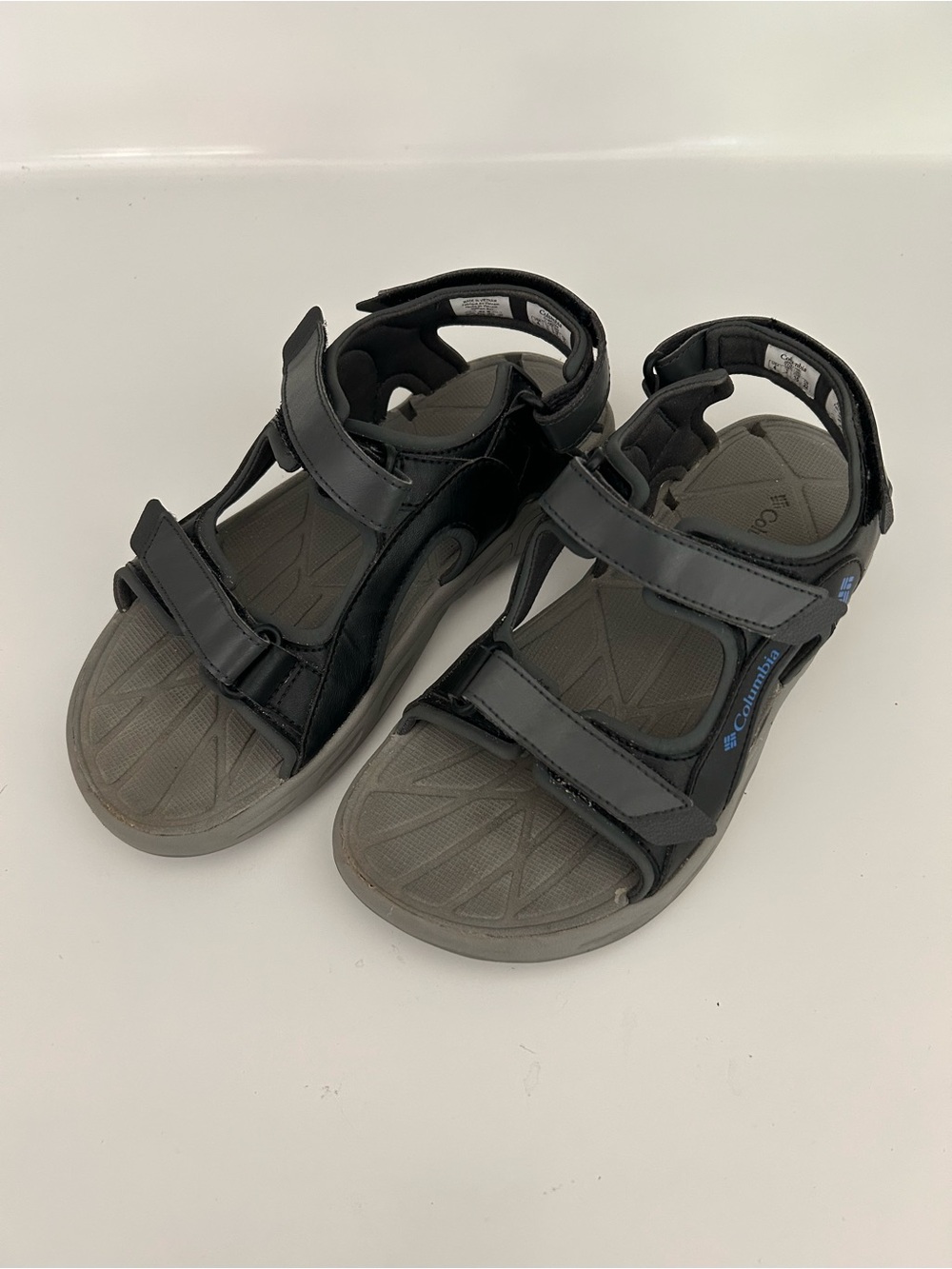 Columbia Boy Black & Gray Adjustable Sport Sandals Size 4